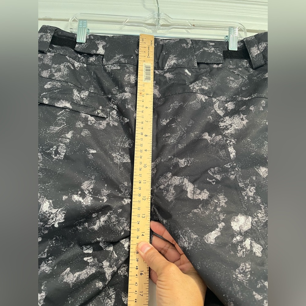 Obermeyer Black Patterned Thermore Snowboard Ski … - image 6